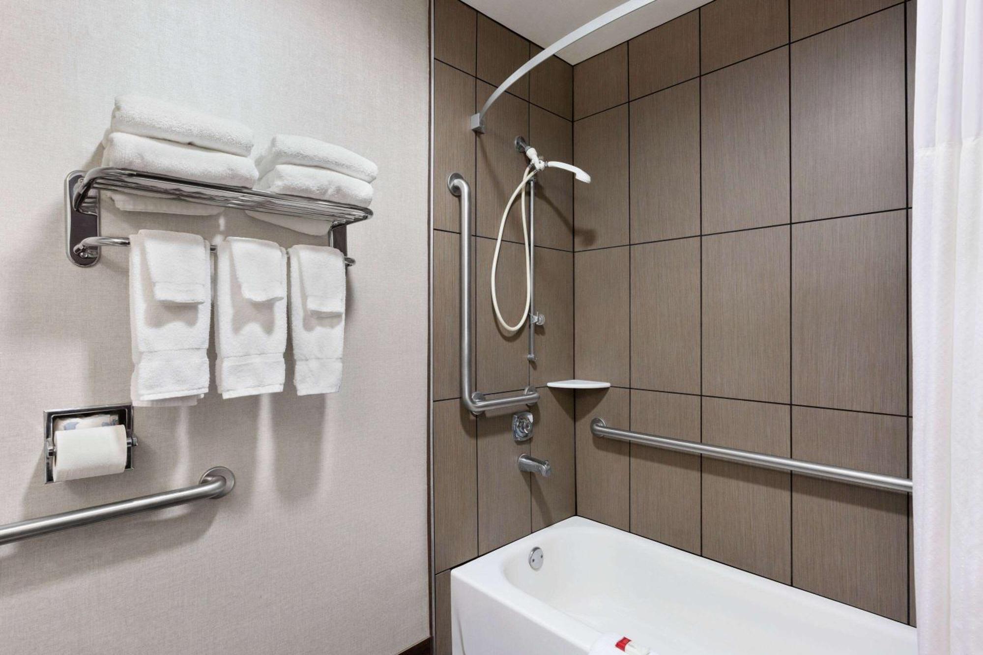 Baymont By Wyndham Lithia Springs Atlanta Hotel Buitenkant foto